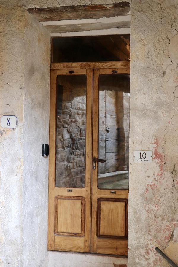 شقة La Casa Del Teatro Campiglia dʼOrcia المظهر الخارجي الصورة